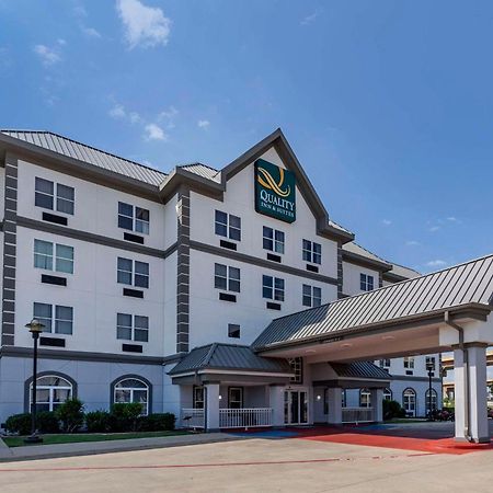 Quality Inn & Suites I-35 E-Walnut Hill Dallas Exterior foto